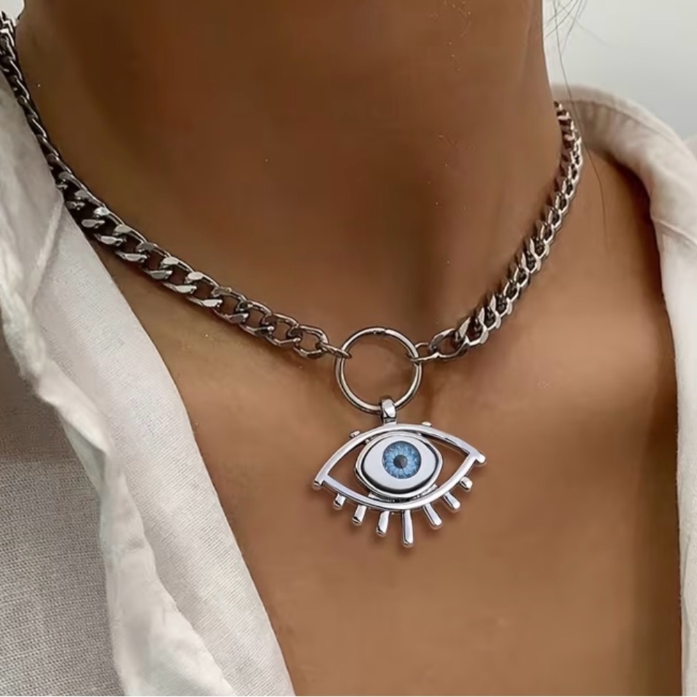 Silver Eye Pendant Necklace